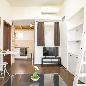https://midtown-center-apartments.hotelinzadar.com